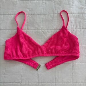 Billabong Scrunchie Bikini Top in the hottest pink! XS-S